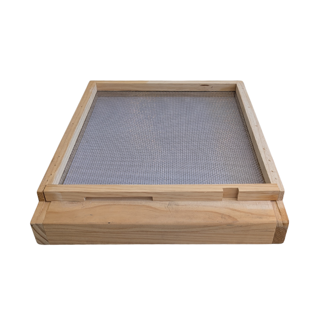 8 Frame Beehive Base - Mesh Vented Bottom Board With Drawer Trap