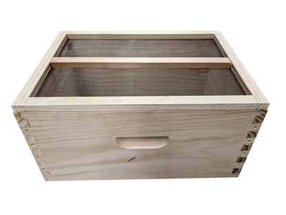 Beehive Mesh Inner Cover Ventilated Crown Board