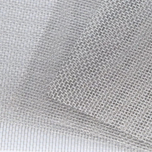 Stainless steel mesh sheets for beehive bottom boards