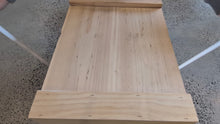 How to fit the Emlock hive strap with poly woven band to a beehive